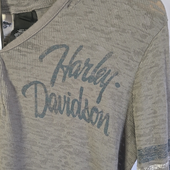 Women's Vintage Harley-Davidson Lightweight Pullover Hoodie - Size Large - Picture 4 of 6